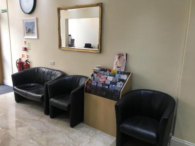 د کراون هتل