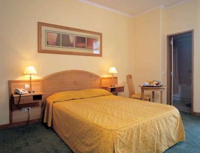 هلید این آلگارو-ارماکاو د پرا