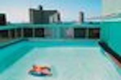 هتل ساینت جهنز