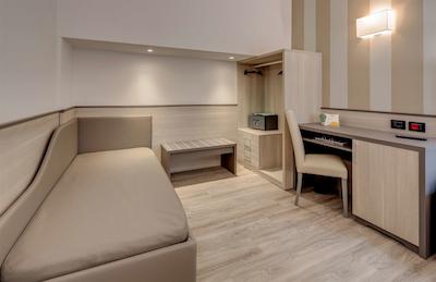 بست وسترن هتل سان دناتو