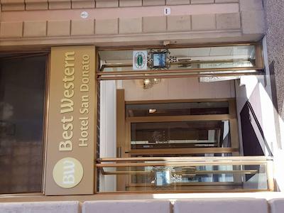 بست وسترن هتل سان دناتو