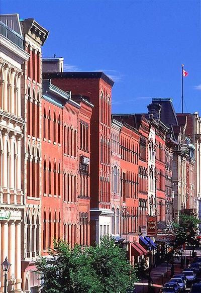 هیلتون ساینت جهن