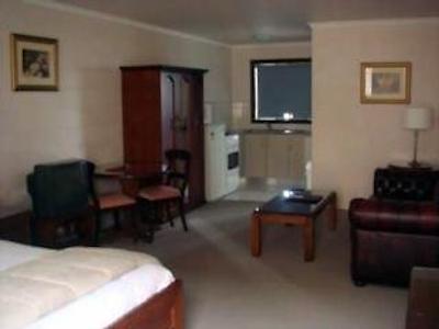 گرسونر کورت اپارتمنتز