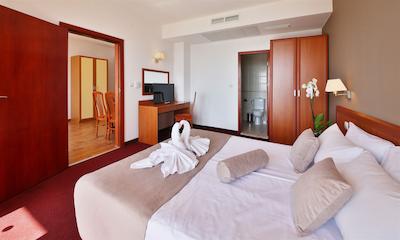 پرستیژ هتل اند آکواپارک