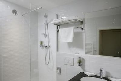 بست وسترن هتل گراسلین