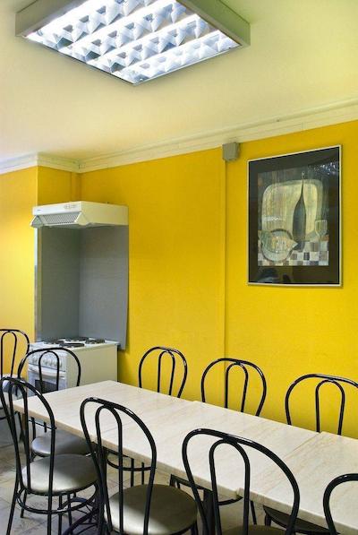 گرافیتی هاستل