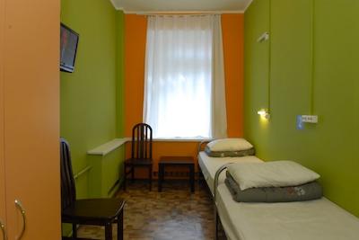 گرافیتی هاستل