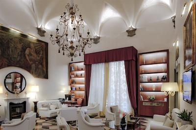 گولدن تور هتل اند اسپا