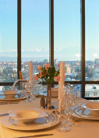 گولدن تولیپ انا تور