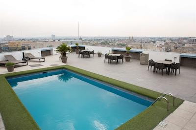 بست وسترن پلاس گران هتل سنترو هیستریکو