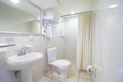 بست وسترن پلاس گران هتل سنترو هیستریکو