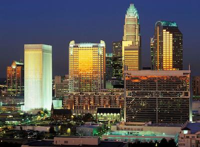 هامپتون این اند سویتز چارلت-آیرپرت