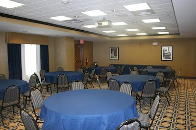 هامپتون این اند سویتز جاکسُنویل اسود-بارترام پارک