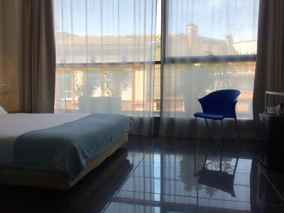 هتل دیزاین لز بینز دوچز