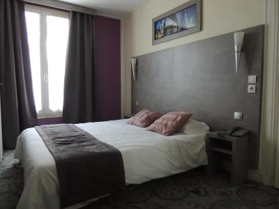 هتل ل هم ساینت لویز