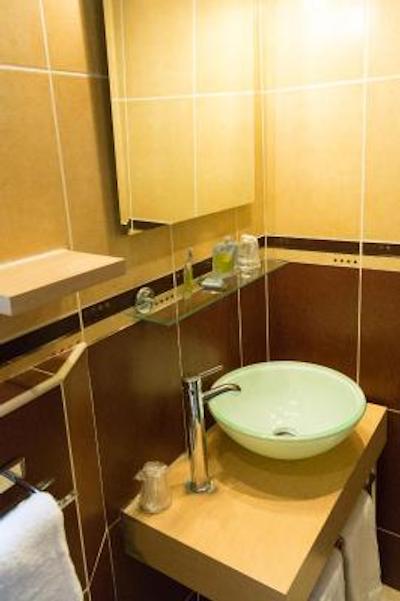 هتل ل هم ساینت لویز