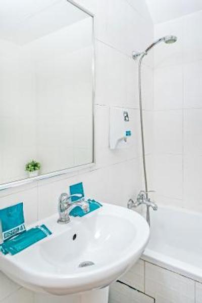 هتل 81-ساکورا