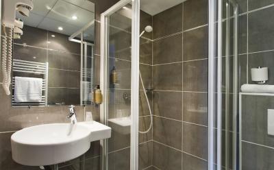 هتل دو پرینس اوجن