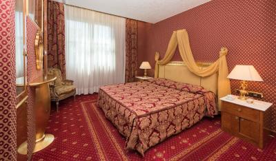 شگ هتل انتونلا