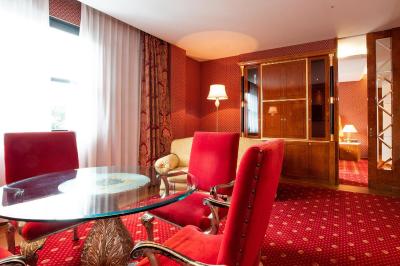 شگ هتل انتونلا