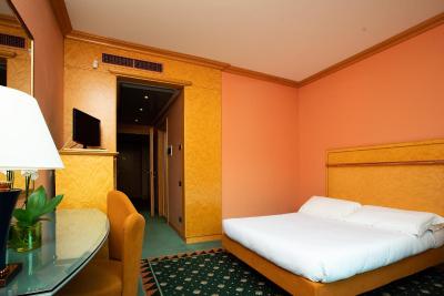 شگ هتل انتونلا