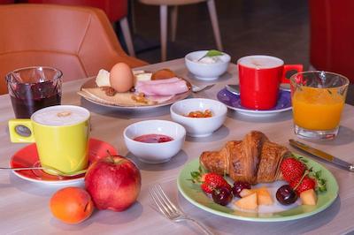 هستلری دو پیفسهف