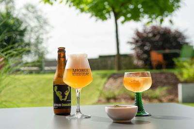 هستلری دو پیفسهف