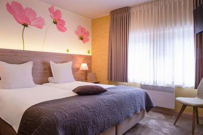 هستلری دو پیفسهف