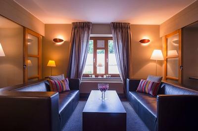 هستلری دو پیفسهف