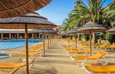 کلینا ویلیج