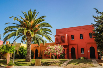 کلینا ویلیج