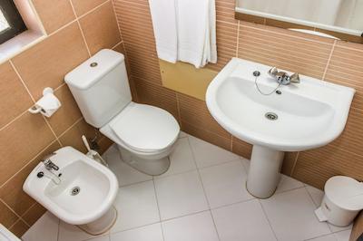 کلینا ویلیج