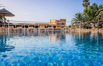 کلینا ویلیج