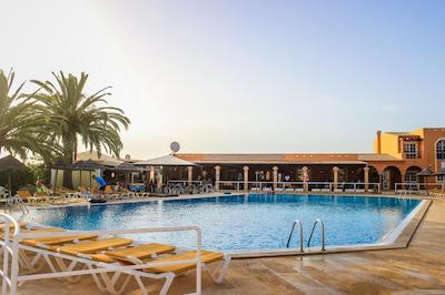 کلینا ویلیج