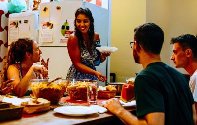 هم یود هستل