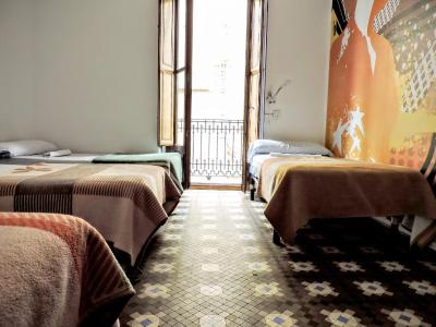 هم یود هستل