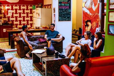 هم یود هستل