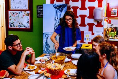 هم یود هستل