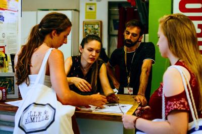 هم یود هستل