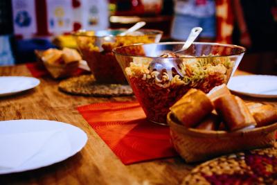 هم یود هستل