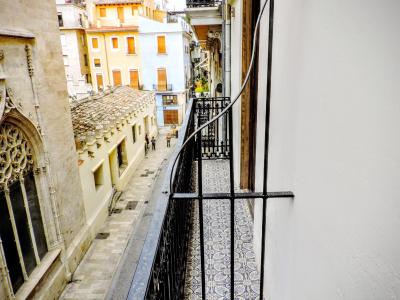 هم یود هستل