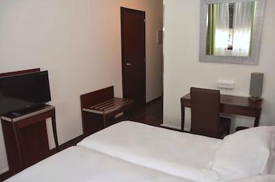 سور هتل بای بست وسترن انماس