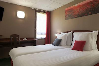 د اُریجینالز اراز