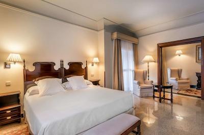 سانتا کاتالینا ا ریال هیدیو هتل