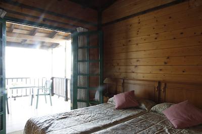 اپارتامنتز سانتا انا