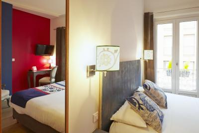 است سرنین هتل