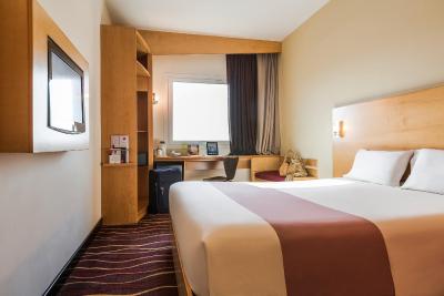 ایبیز مسقط هتل