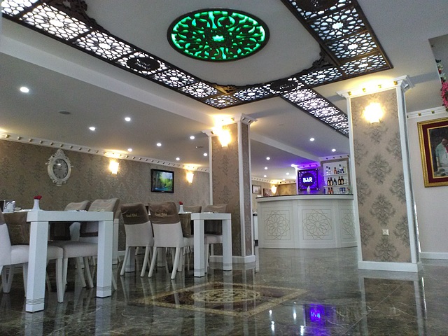 سند اپارت اُتل