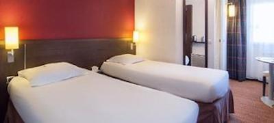 کیریاد کلمار سنتر پارک دز اکسپسیشنز