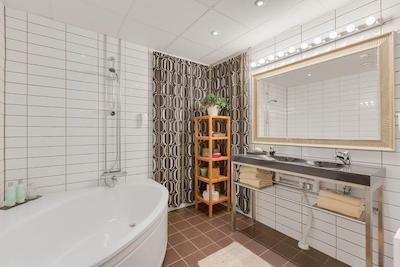 هتل فیریسلوند